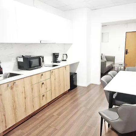 Anhome K11 Serviced Apartment